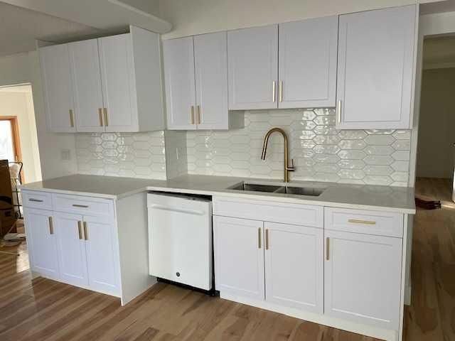 2523 3 Avenue NW, Calgary — photo 5 of 20