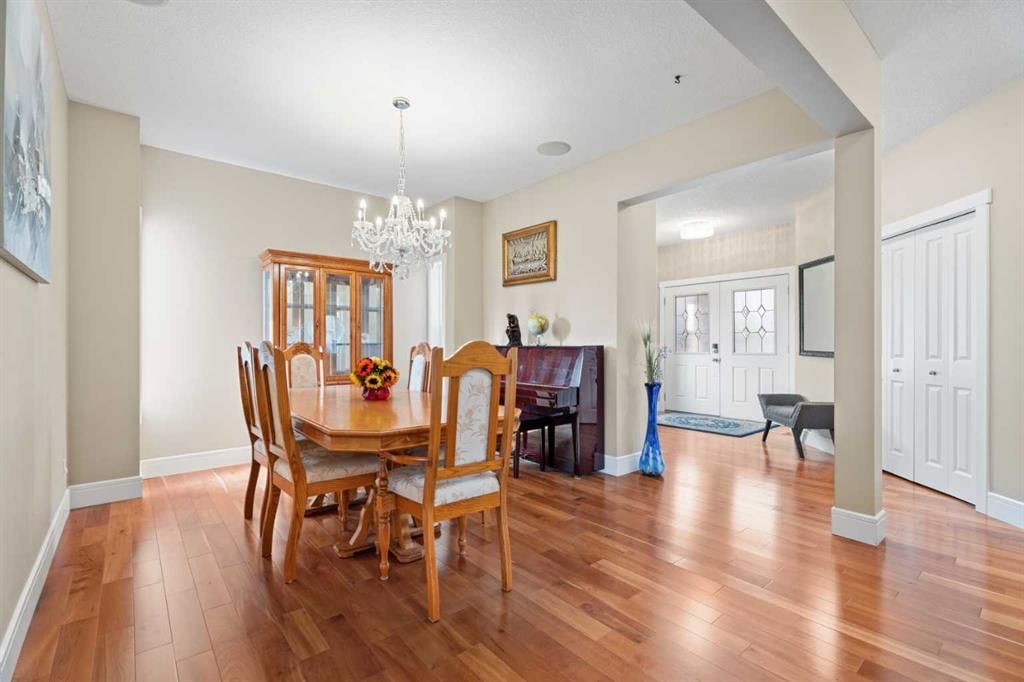 113 Aspen Stone Place SW, Calgary — photo 4 of 49