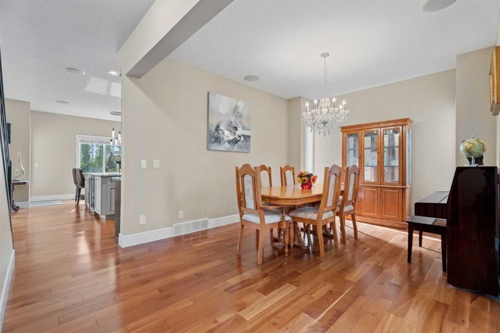 113 Aspen Stone Place SW, Calgary — photo 5 of 49