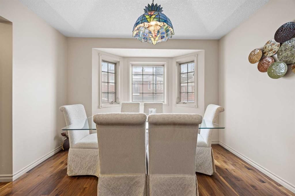 4 Prominence Path SW, Calgary — photo 4 of 49