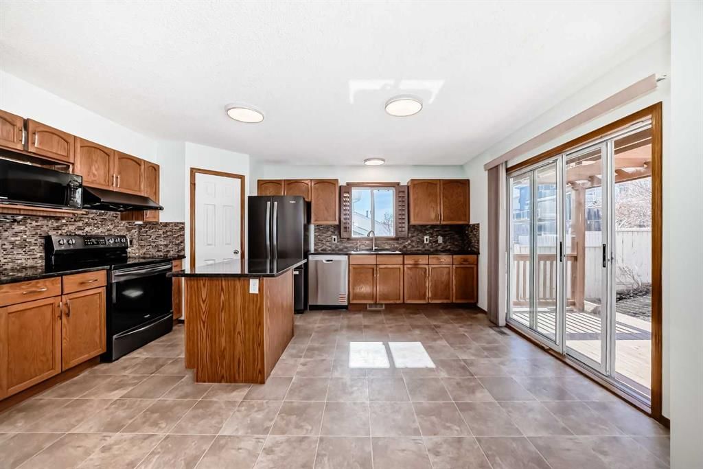 164 Macewan Park Circle NW, Calgary — photo 5 of 38