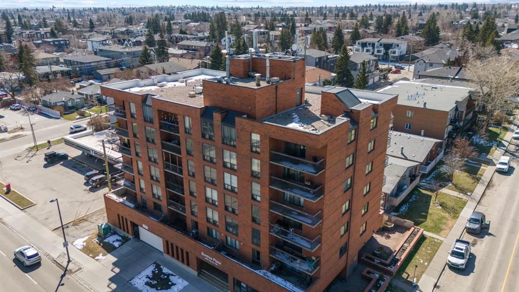 203, 2909 17 Avenue SW, Calgary — main listing photo