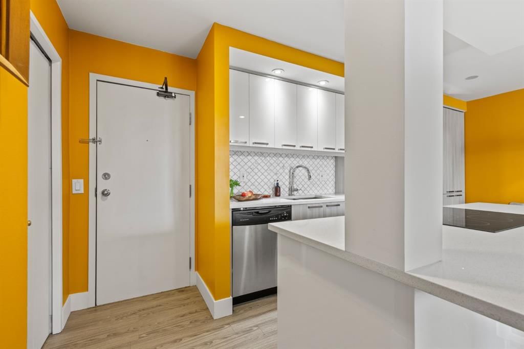 203, 2909 17 Avenue SW, Calgary — photo 4 of 37