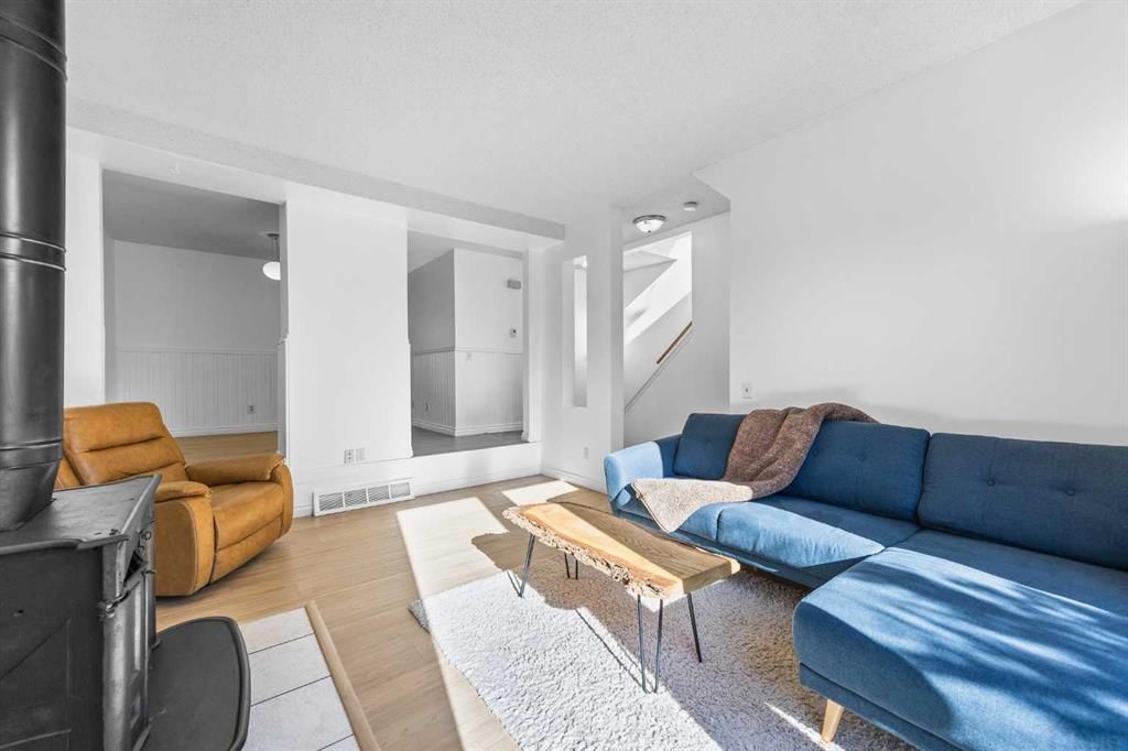 801, 5340 17 Avenue SW, Calgary — photo 4 of 36