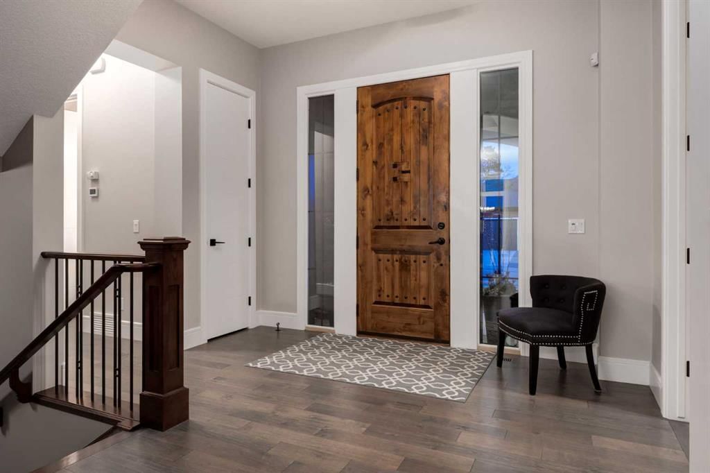 64 Mystic Ridge Way SW, Calgary — photo 5 of 50