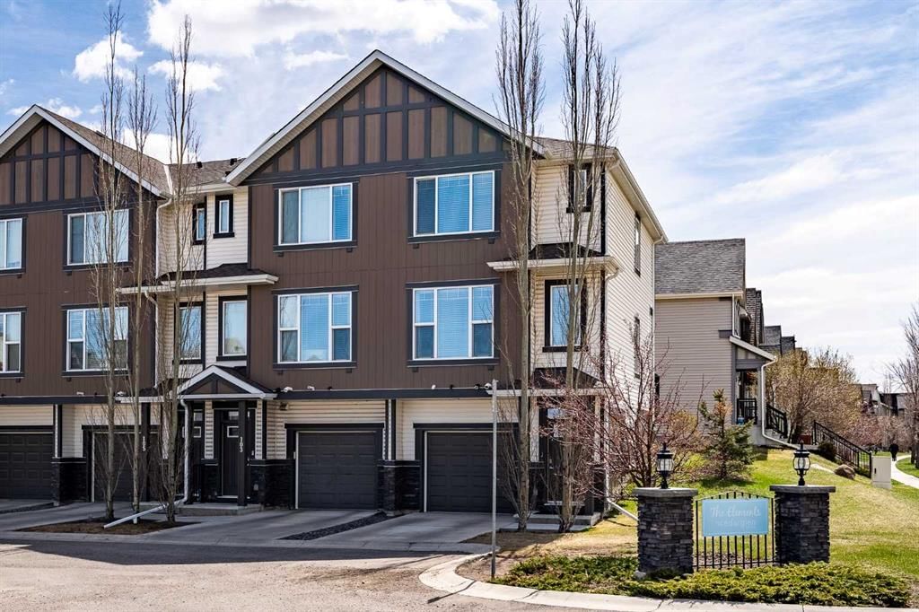 101 New Brighton Walk SE, Calgary — main listing photo