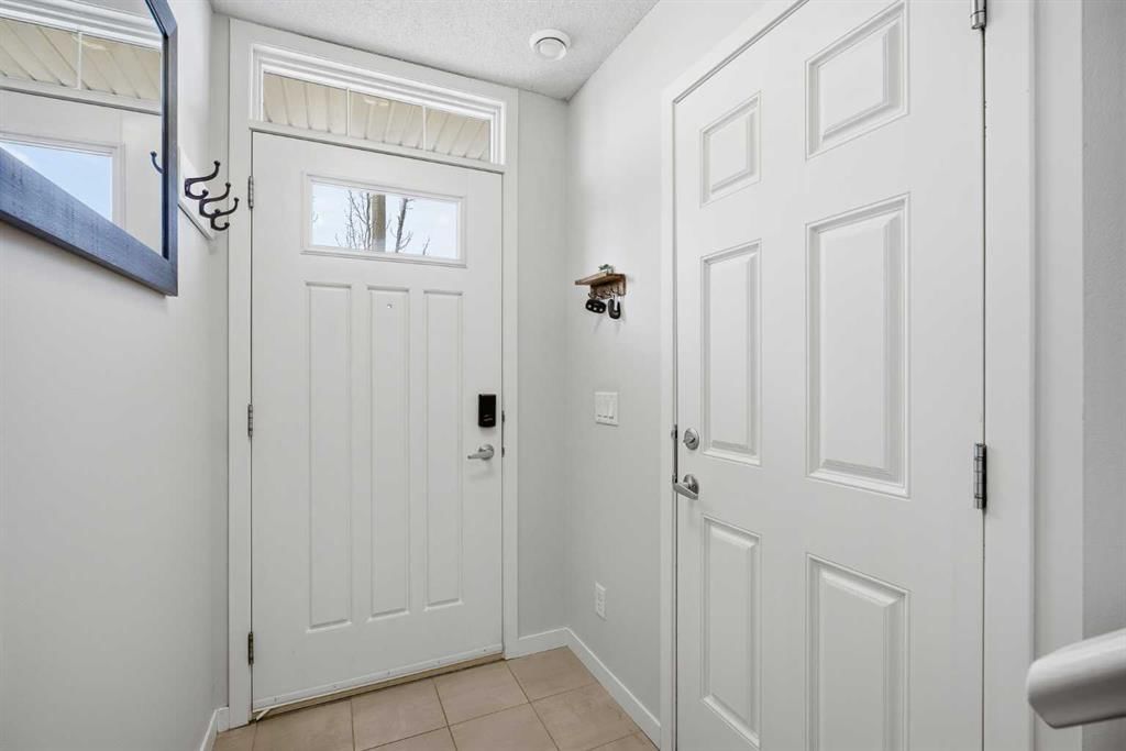 101 New Brighton Walk SE, Calgary — photo 2 of 48