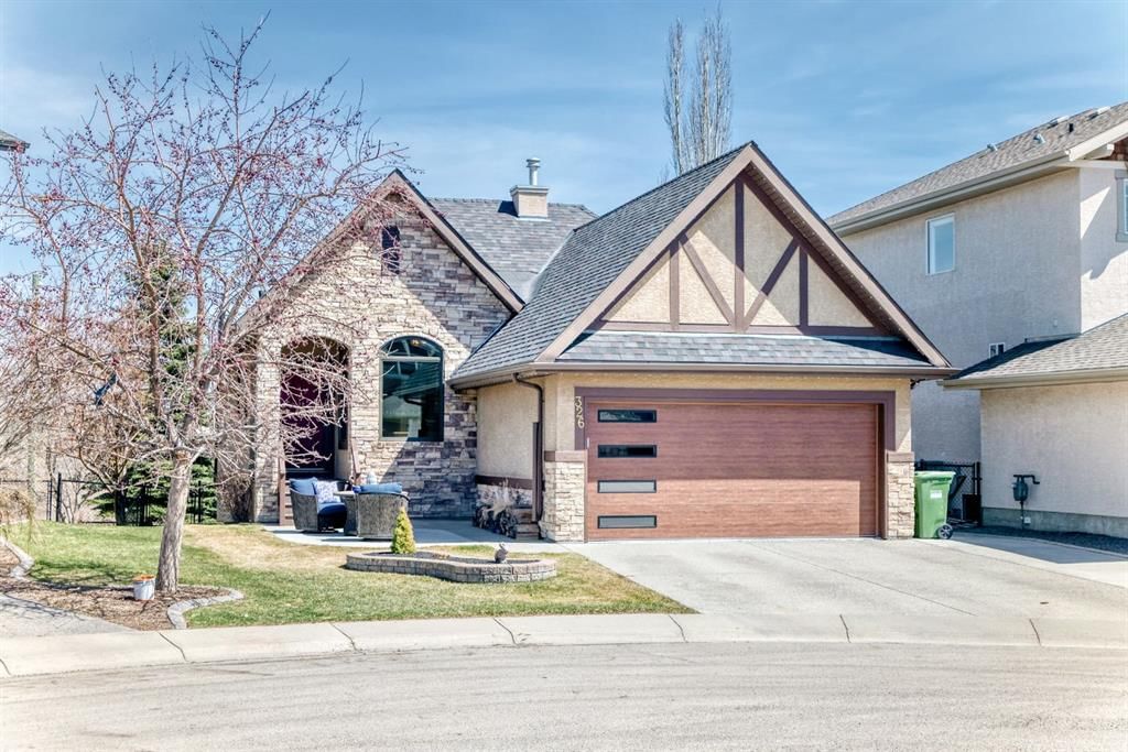 326 Tuscany Ravine Road NW, Calgary — main listing photo