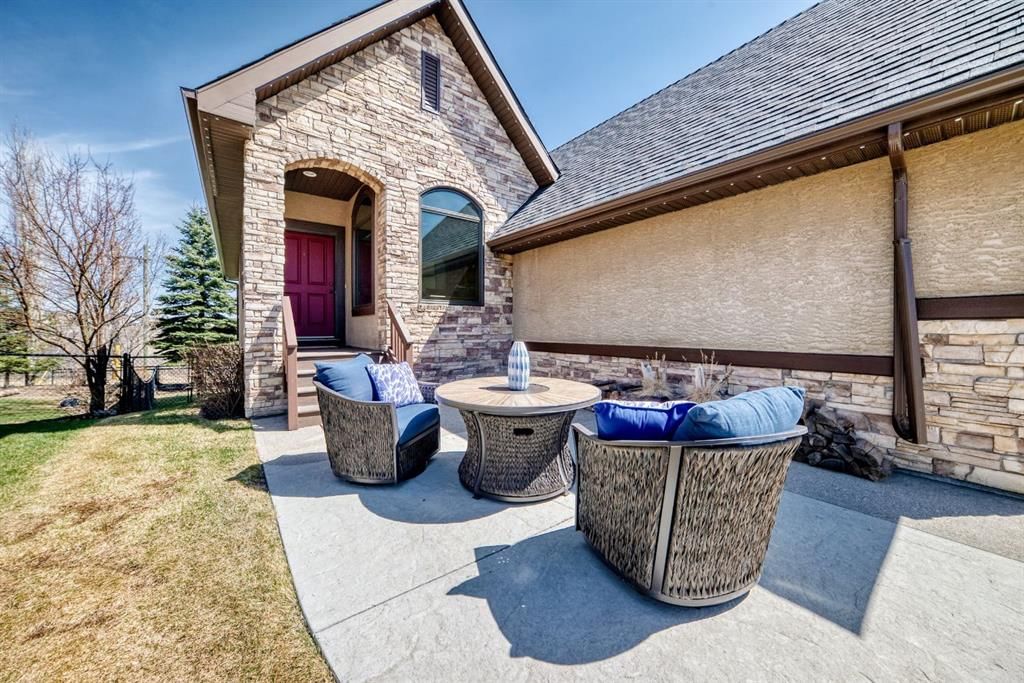 326 Tuscany Ravine Road NW, Calgary — photo 2 of 50