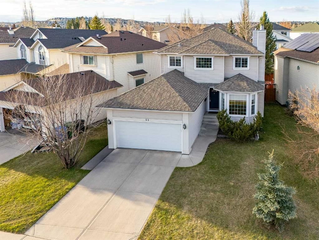 51 Sierra Nevada Way SW, Calgary — photo 3 of 49