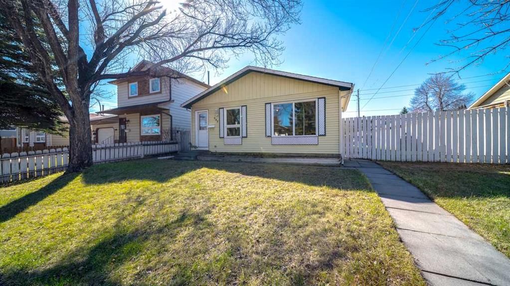 888 Mckenzie Drive SE, Calgary — main listing photo