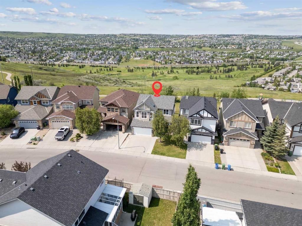 182 Panamount Road NW, Calgary — photo 3 of 34