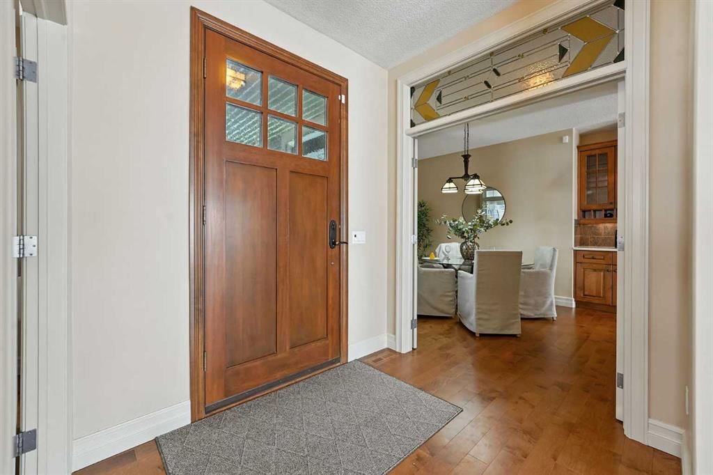 307 Mt Douglas Court SE, Calgary — photo 3 of 50