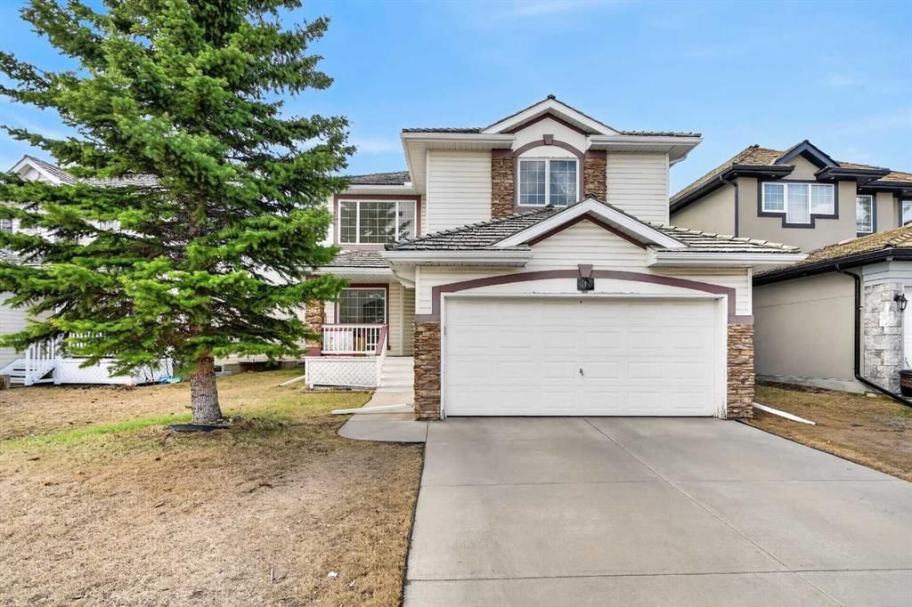 718 Coral Springs Boulevard NE, Calgary — photo 2 of 40