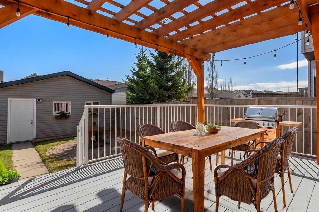 86 Elgin Meadows Gardens SE, Calgary — photo 5 of 27