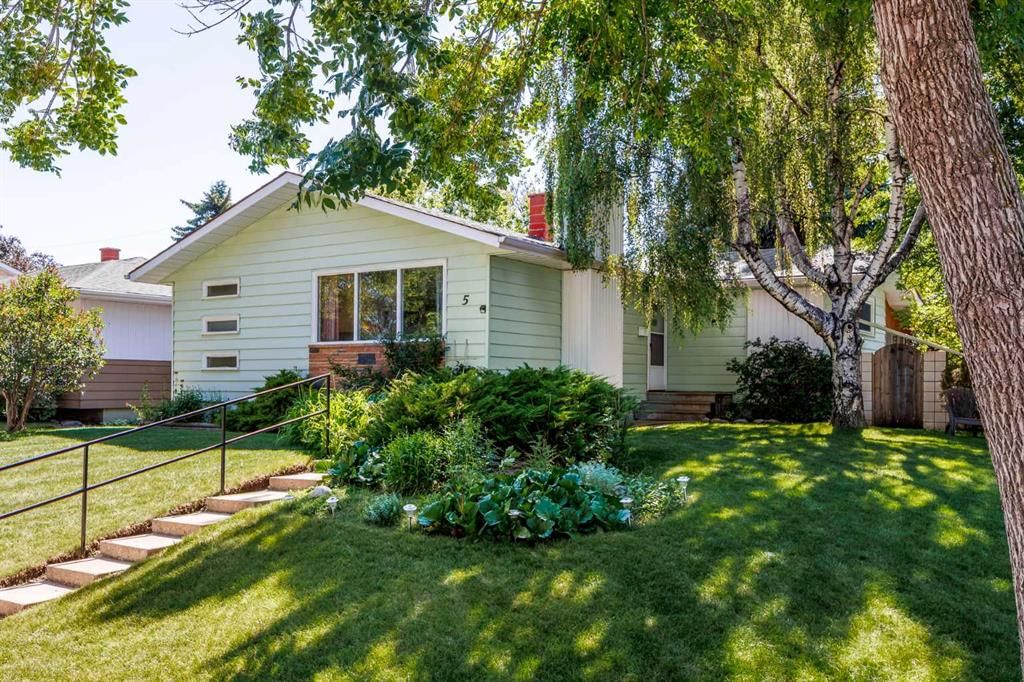 5 Fraser Road SE, Calgary — photo 3 of 46