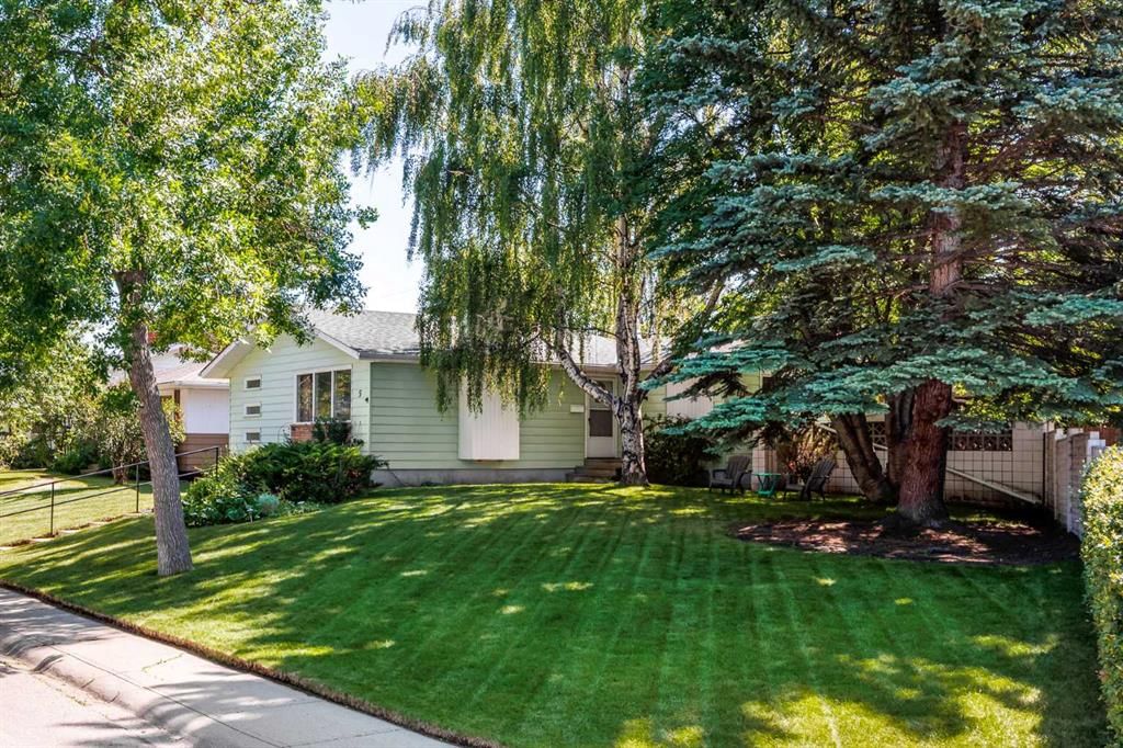 5 Fraser Road SE, Calgary — photo 4 of 46