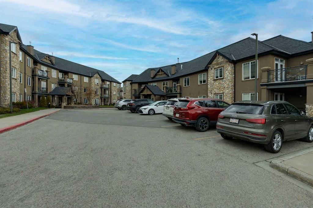 2110, 1888 Signature Park SW, Calgary — photo 3 of 35