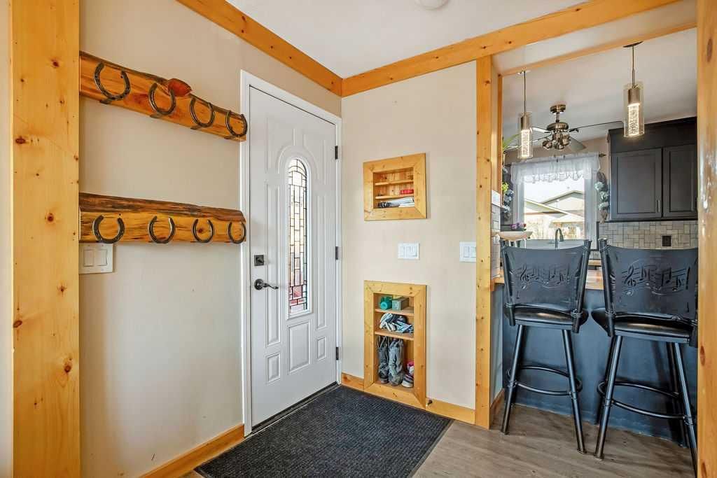 194 Abergale Close NE, Calgary — photo 3 of 48