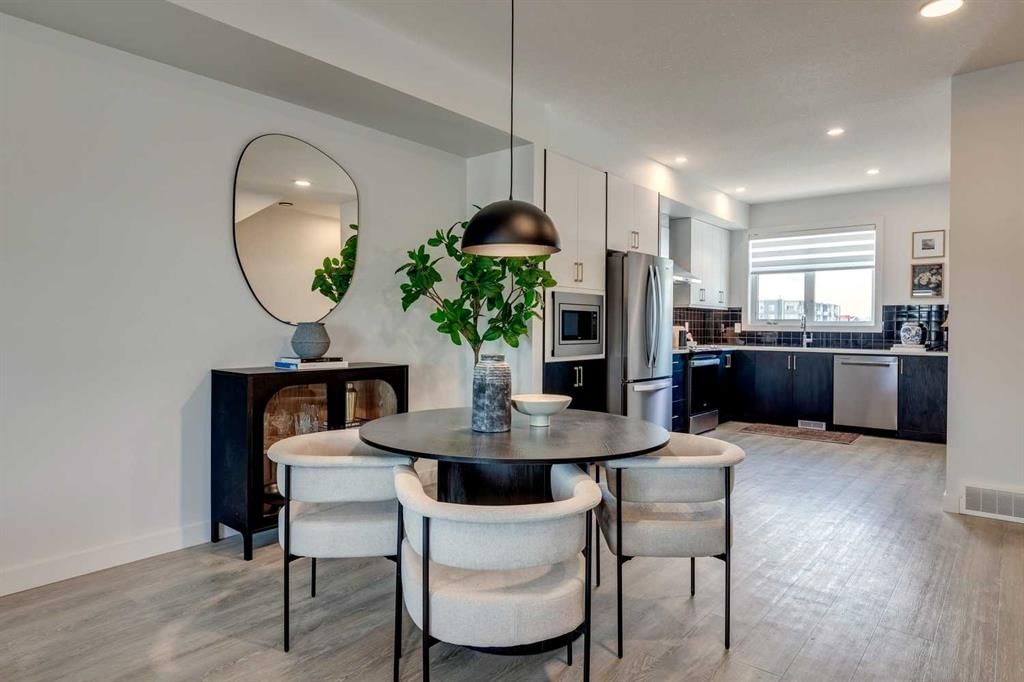 866 83 Street SW, Calgary — main listing photo