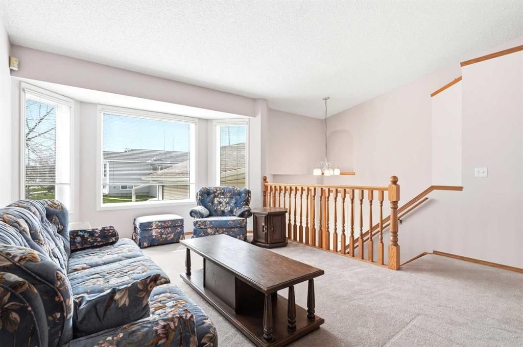 111 Coverton Close NE, Calgary — photo 5 of 44