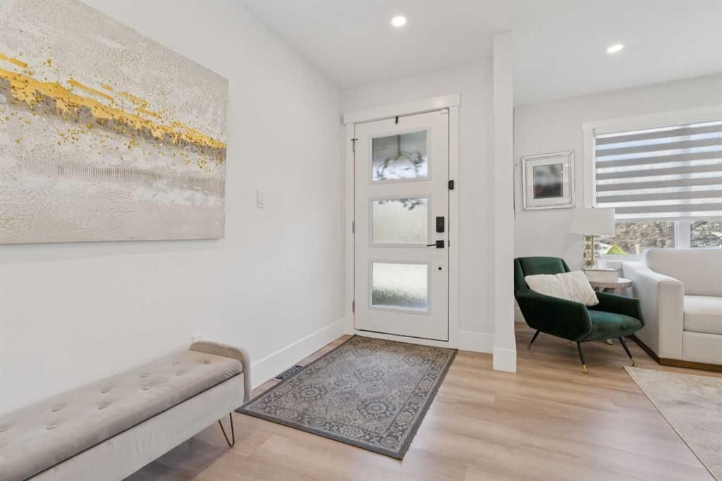 691 Brookpark Drive SW, Calgary — photo 2 of 35