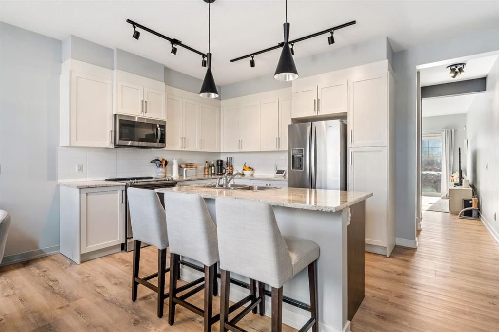 247 Sage Hill Grove NW, Calgary — photo 3 of 22