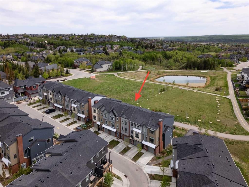 74 Spring Willow Close SW, Calgary — main listing photo