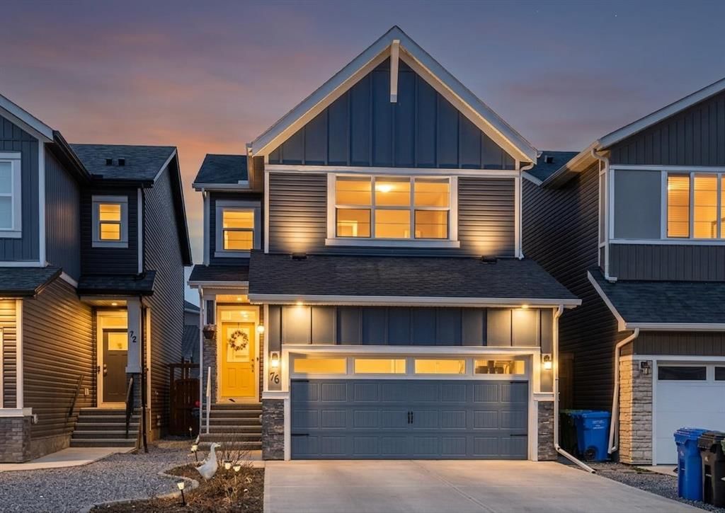 76 Carringsby Avenue NW, Calgary — main listing photo