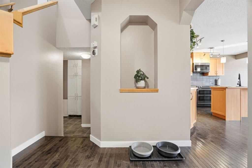 202 New Brighton Manor SE, Calgary — photo 4 of 50