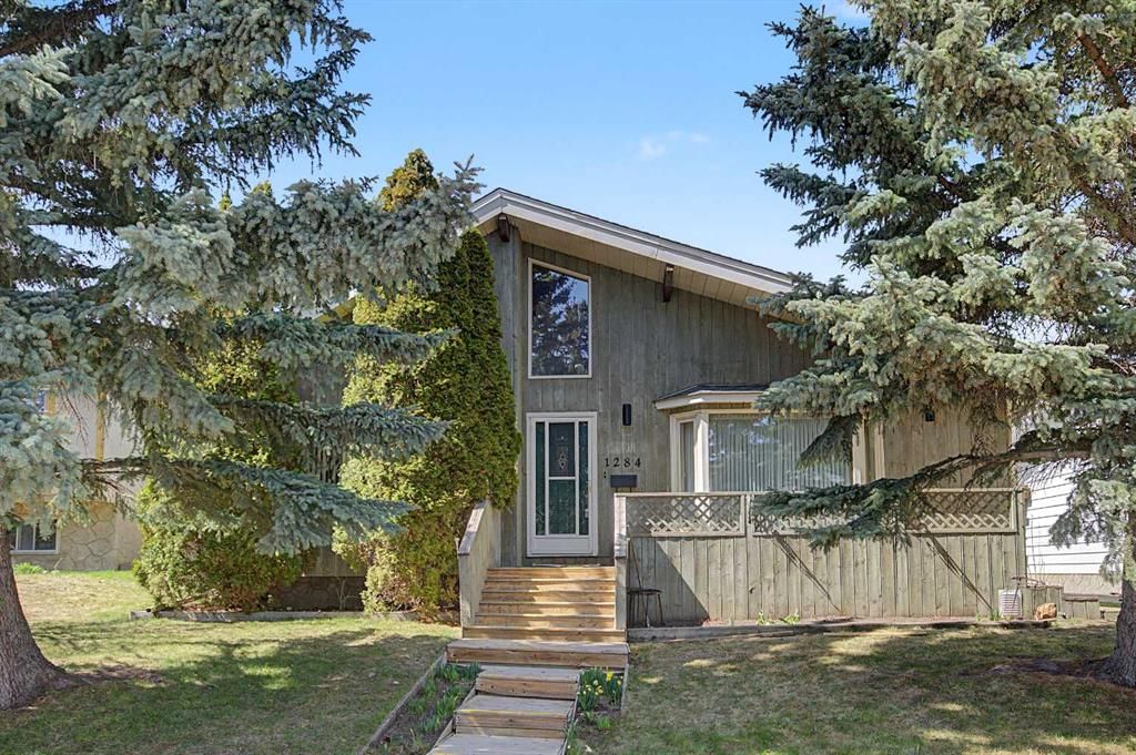 1284 Hunterburn Crescent NW, Calgary — photo 2 of 49