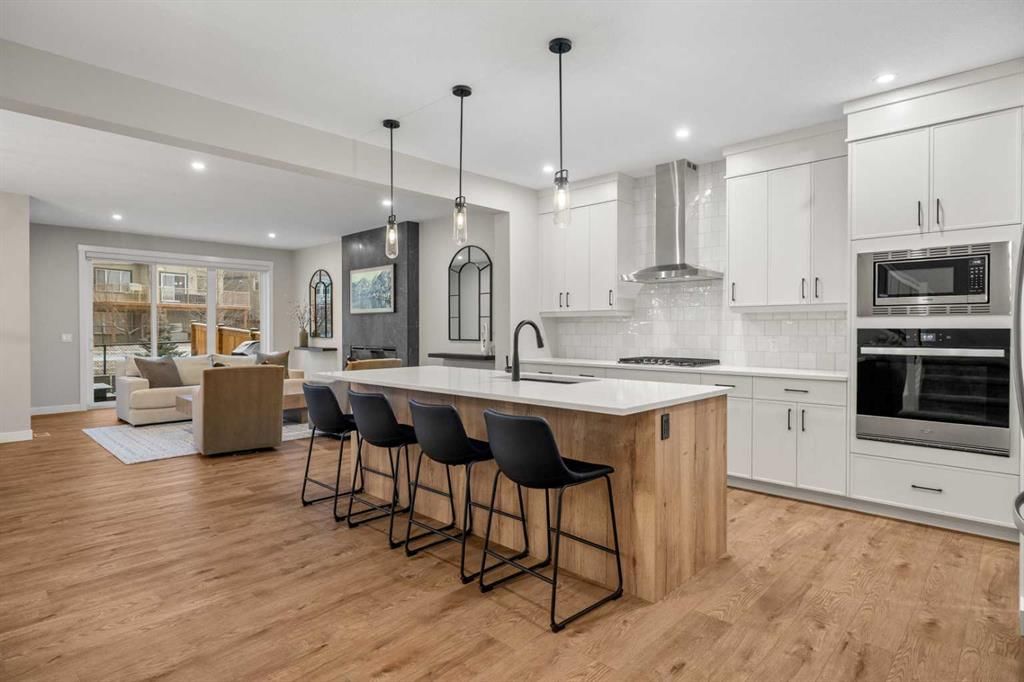135 Silver Spruce Grove SW, Calgary — main listing photo