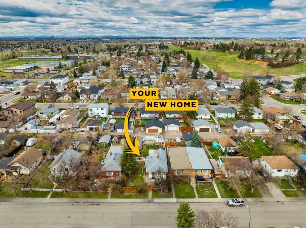 7421 21A Street SE, Calgary — main listing photo