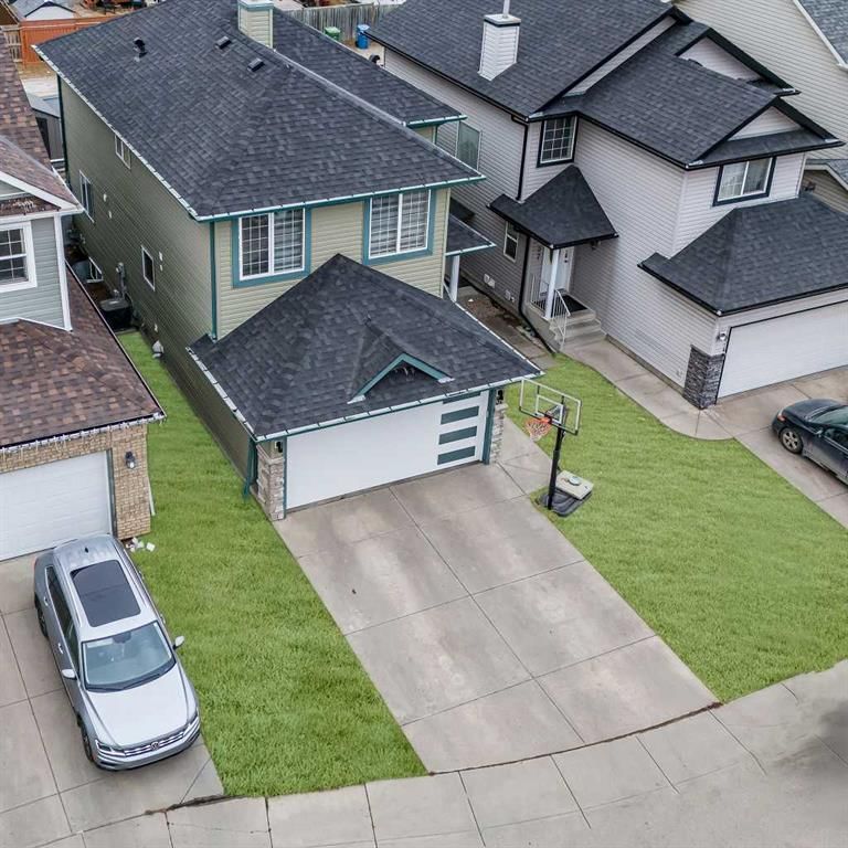 31 Saddleback Way NE, Calgary — main listing photo
