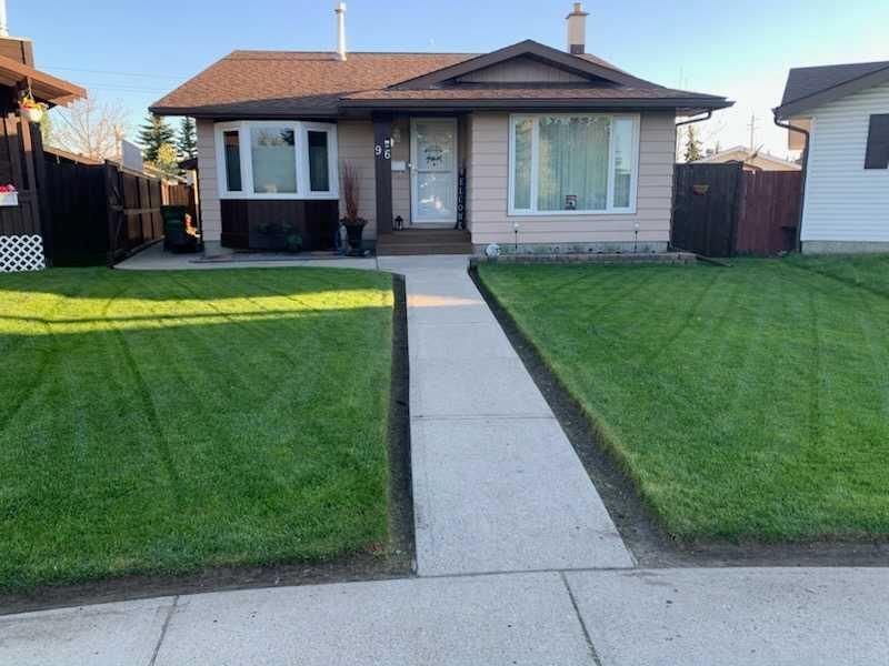 96 Fallswater Road NE, Calgary — photo 2 of 45