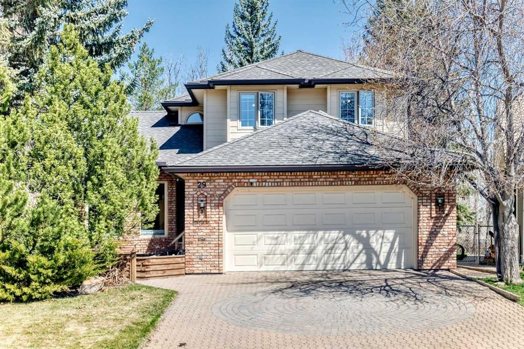 29 Deer River Green SE, Calgary — main listing photo