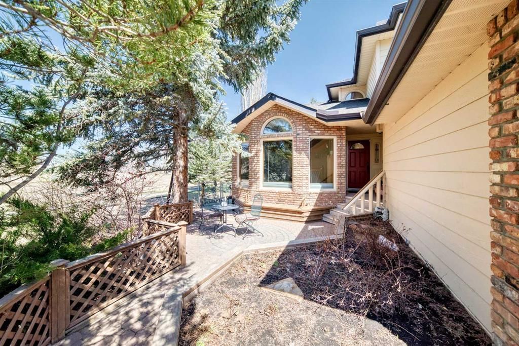 29 Deer River Green SE, Calgary — photo 2 of 50