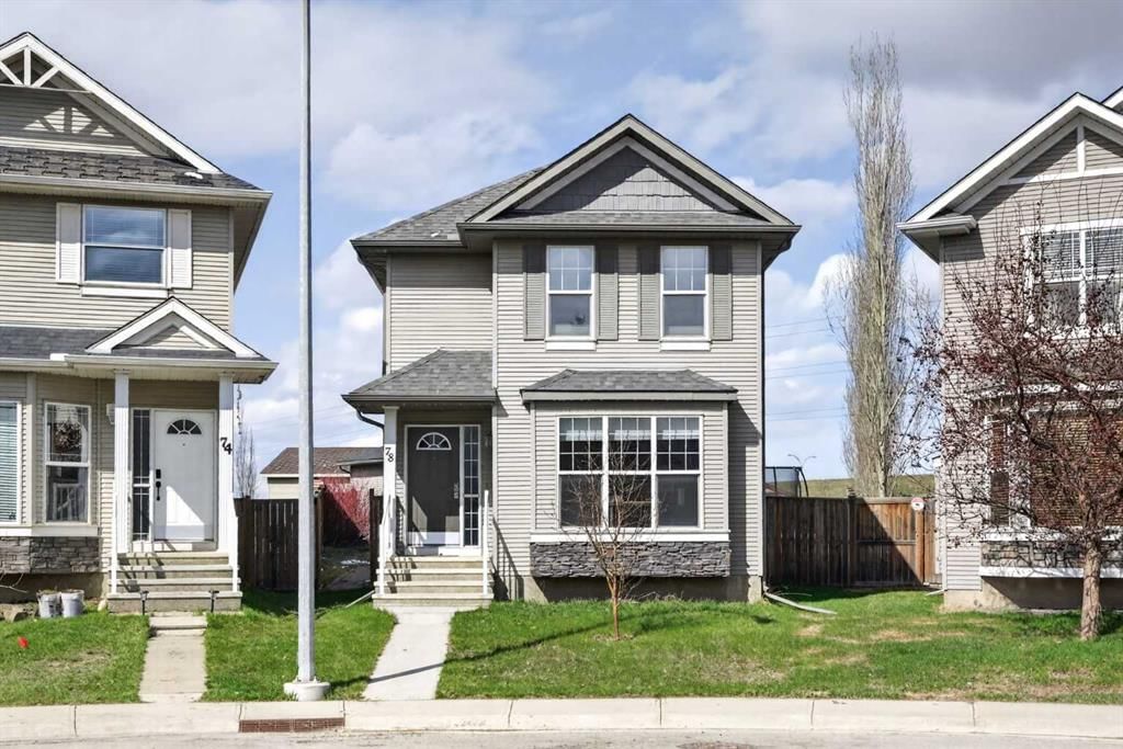 78 Cranberry Close SE, Calgary — main listing photo