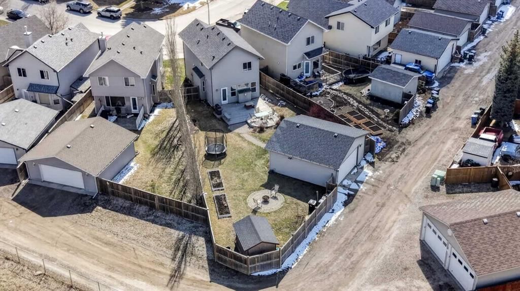 78 Cranberry Close SE, Calgary — photo 3 of 33