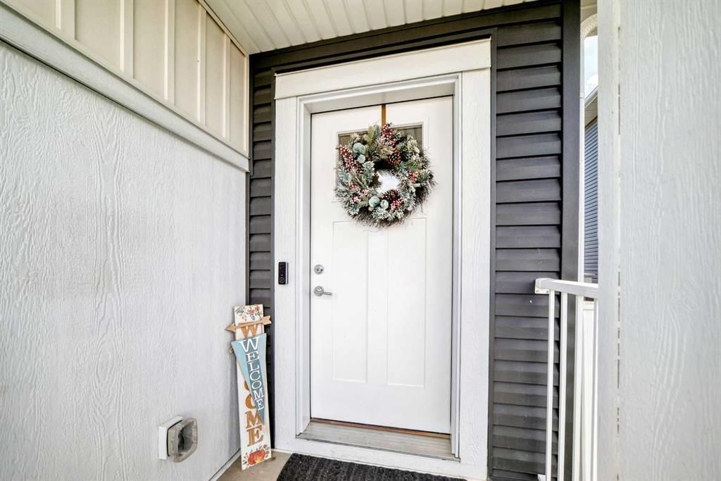 120 CHELSEA Drive, Chestermere — photo 5 of 47