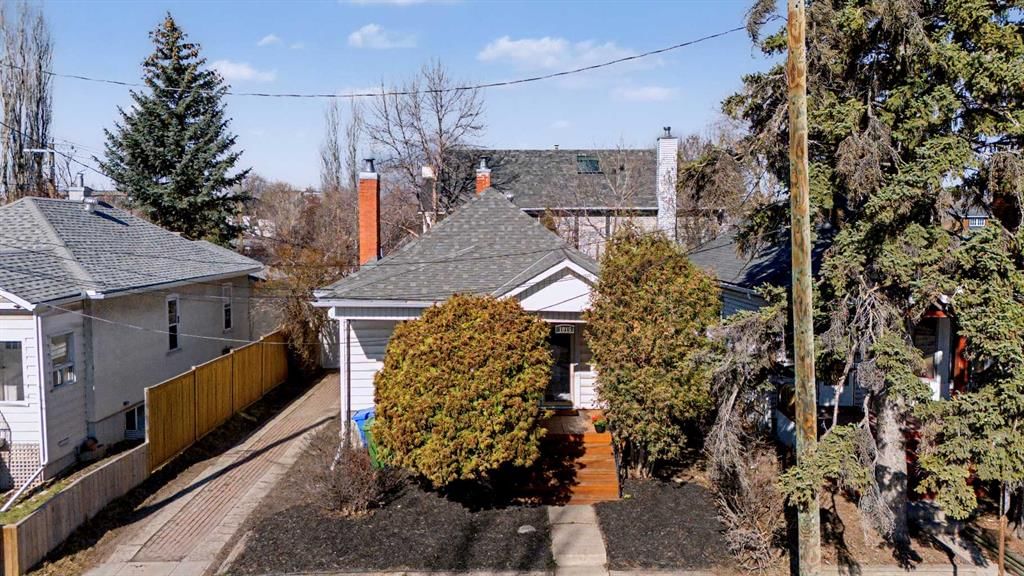 1815 4 Street NW, Calgary — main listing photo