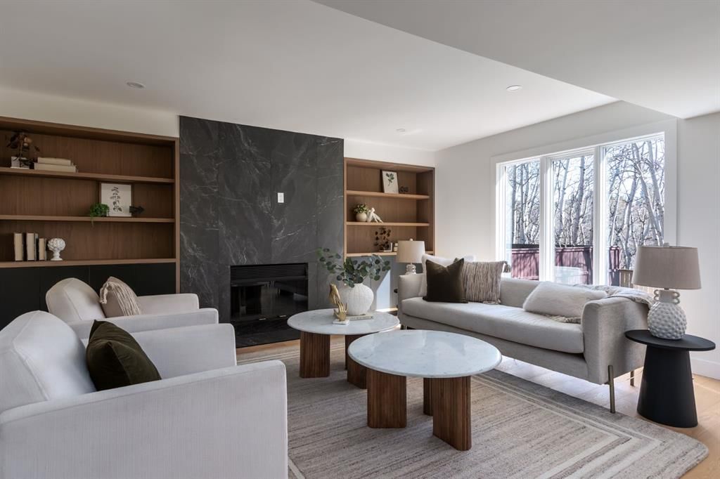 71 Woodridge Close SW, Calgary — photo 4 of 50