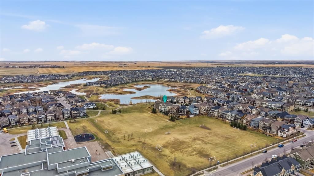 99 Marquis Cove SE, Calgary — photo 3 of 42