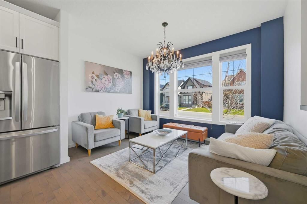 19 Marquis Gardens SE, Calgary — photo 4 of 46