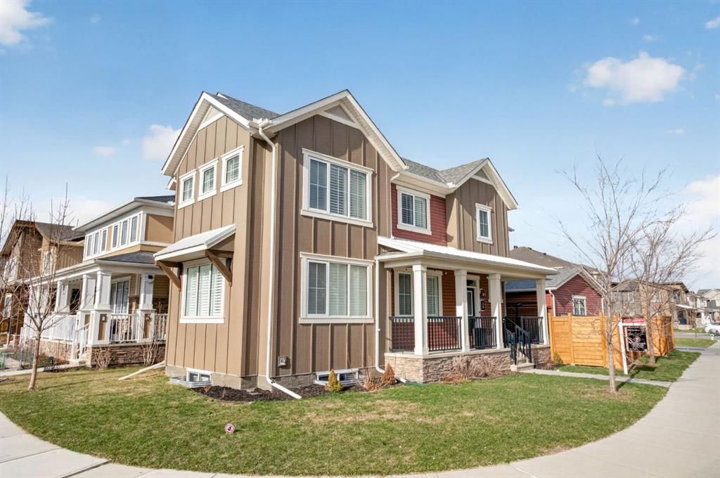 20 Carrington Circle NW, Calgary — photo 2 of 47