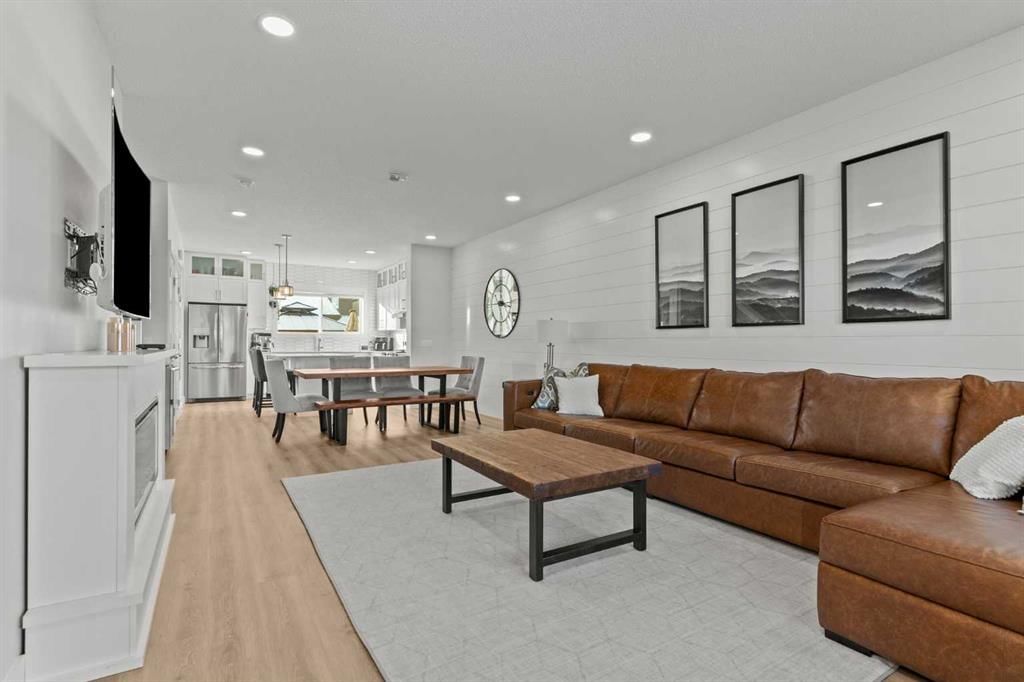 47 Wolf Willow Boulevard SE, Calgary — photo 3 of 27