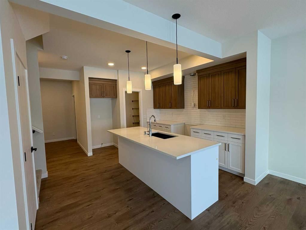 19 Legacy Glen Heights SE, Calgary — photo 4 of 37