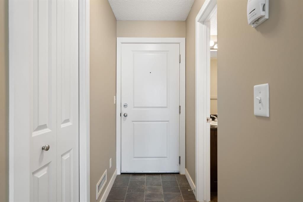 1315, 81 Legacy Boulevard SE, Calgary — photo 4 of 32
