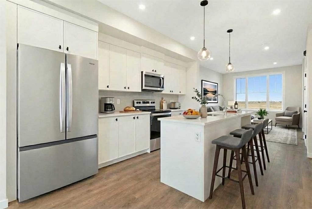 1457 Rangeview Drive SE, Calgary — photo 3 of 46