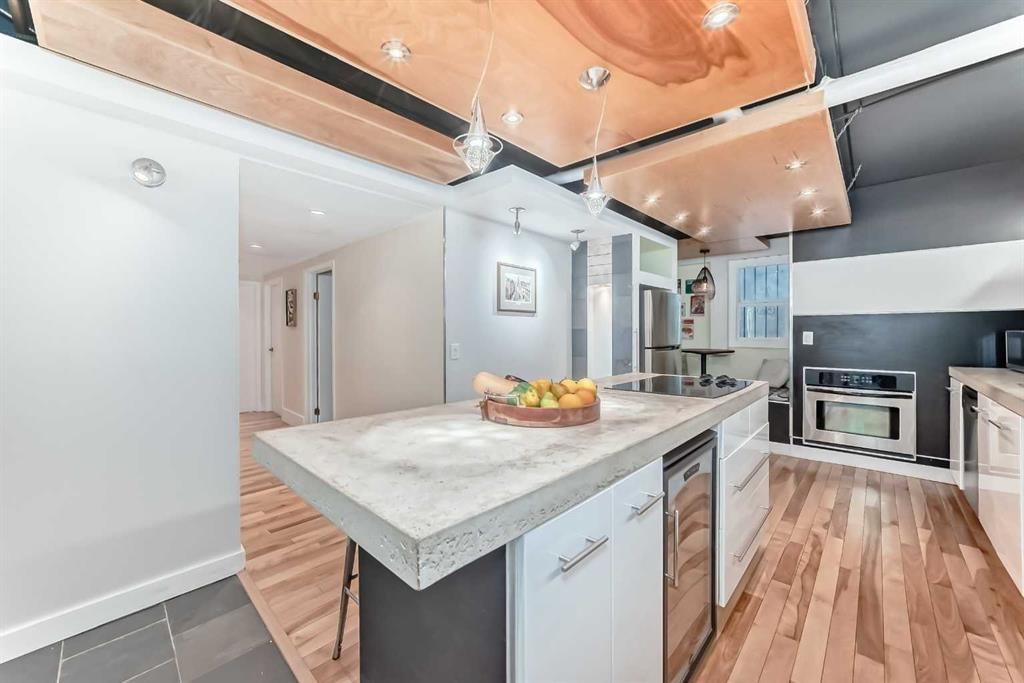 101, 128 15 Avenue SW, Calgary — photo 4 of 45